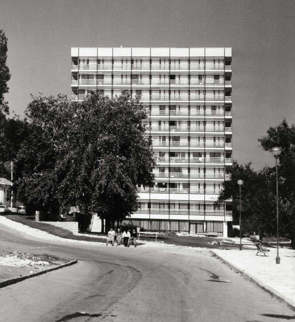 Inzwischen abgerissen: Resort-Hotel bei Varna (Foto: Archiv Stefka Georgieva) 