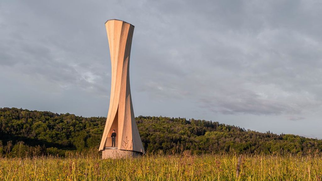 Der Urbach Turm - Sensation aus Holz