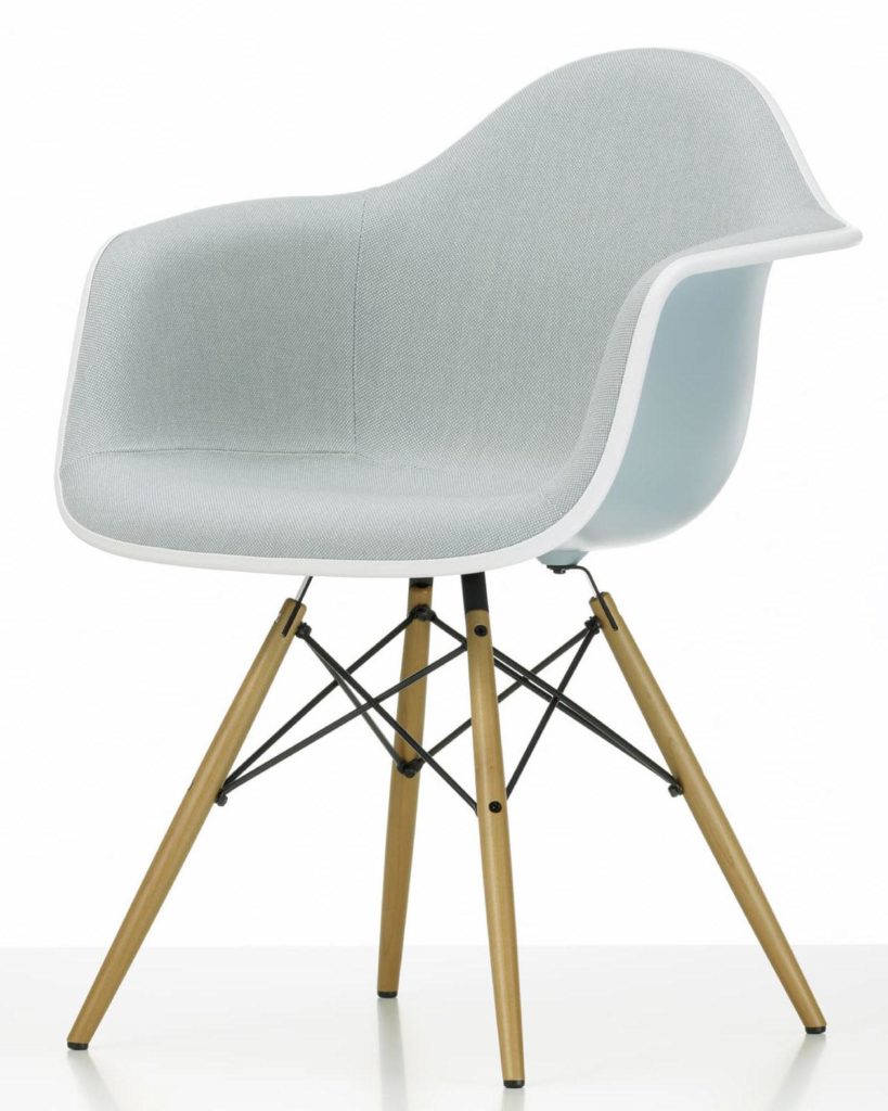 Eames Plastic Chair