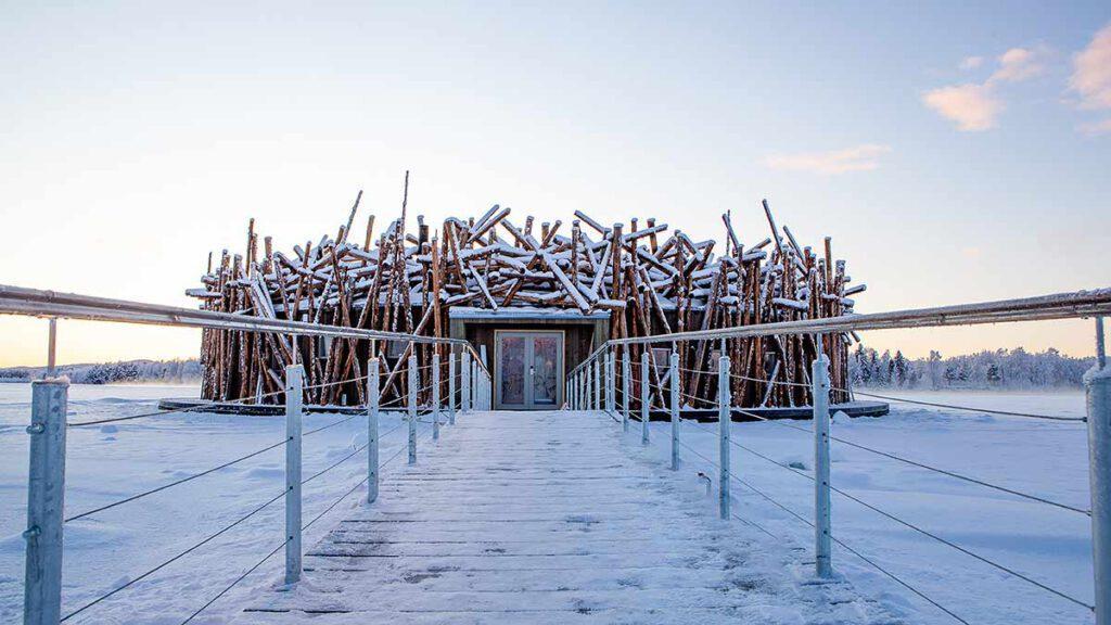 Floating spa, Arctic Bath