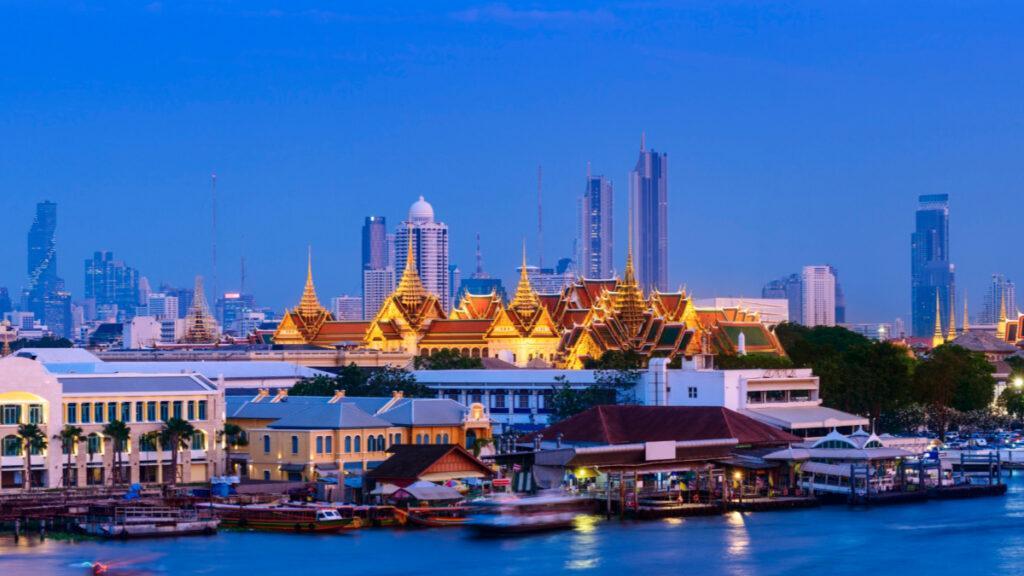 Bangkoks Skyline mit MahaNakhon