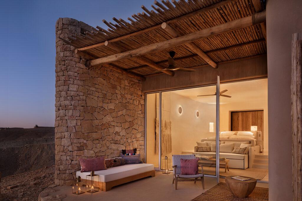 „Six Senses“ lockt ins Bibel-Land. Panorama Suite im Abendlicht. (Foto: Six Senses)