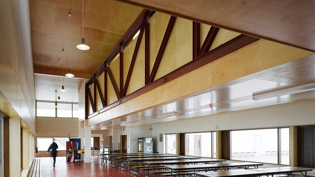 Die Kunst der Pritzker-Siegerinnen: Die Loreto Community School in Milford, Irland. (Foto: Ros Kavanagh)