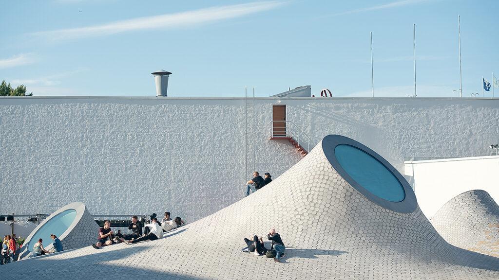 The roof of the Amos Rex Museum