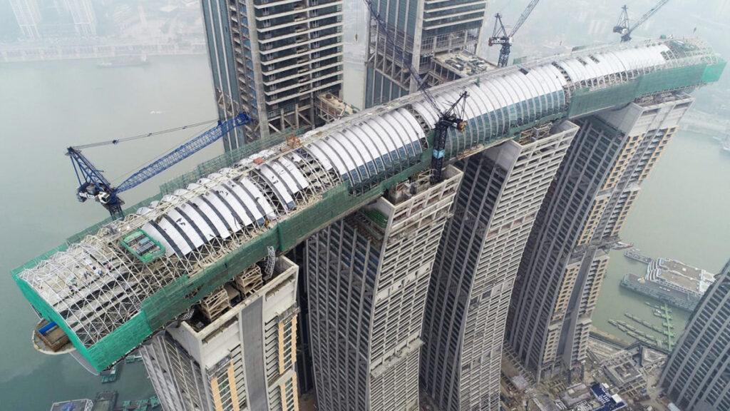 Horizontal skyscraper under construction