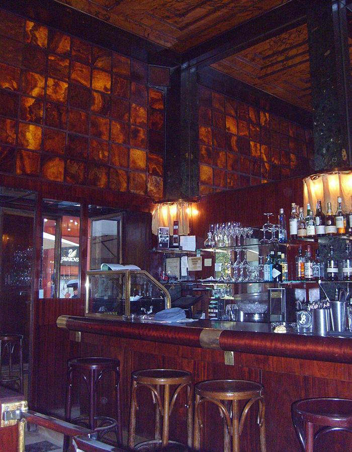 Der große Loos. Die "American Bar" wird oft schlicht "Loos Bar" genannt. (Bild: Christian Ries/commons.wikimedia.org)