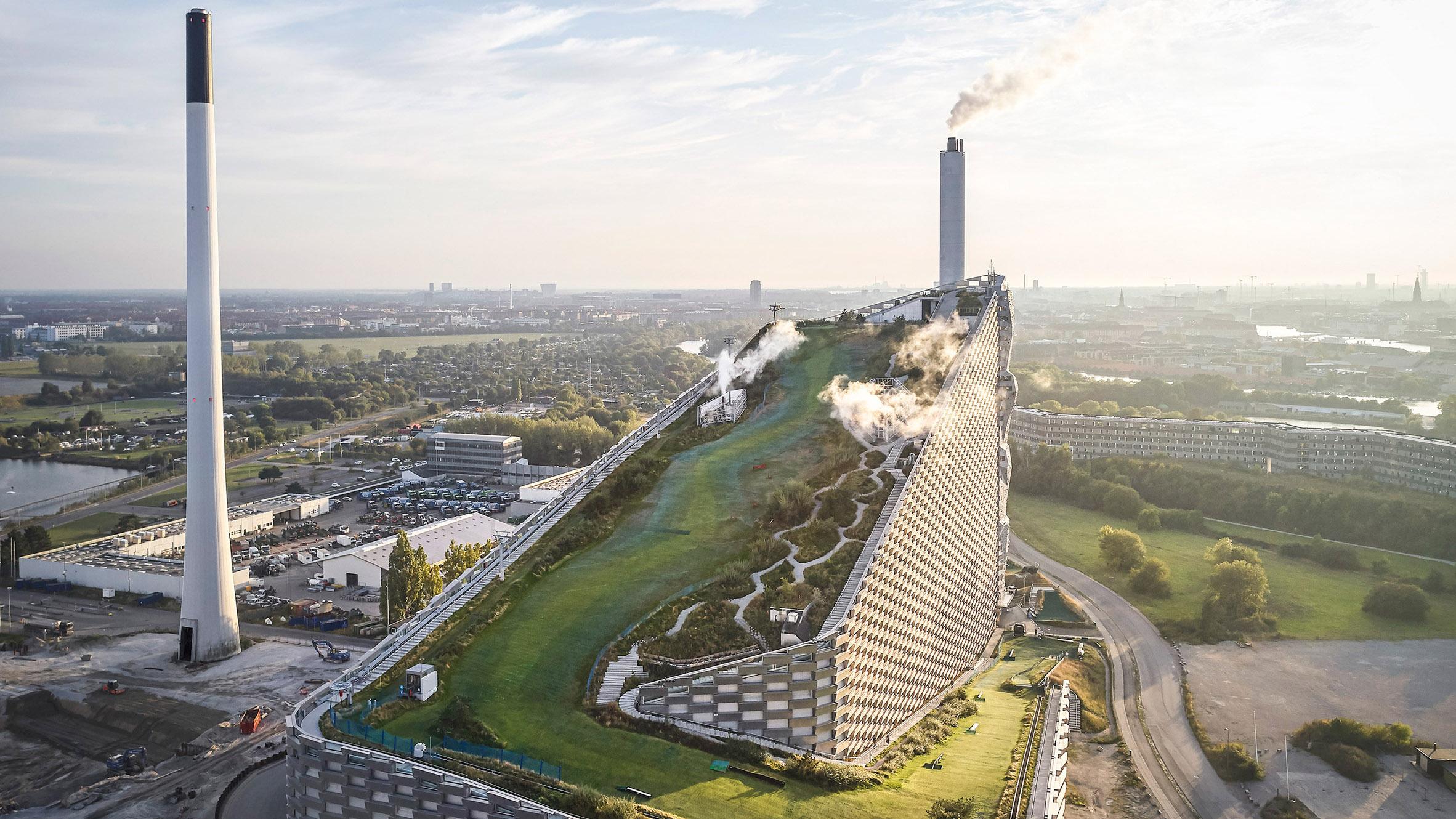 CopenHill: Where hilltop sports meet clean energy - ubm magazin.