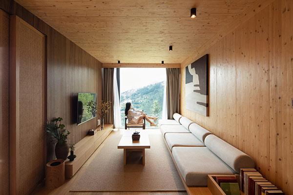 Mountain and Cloud Cabins, Interior