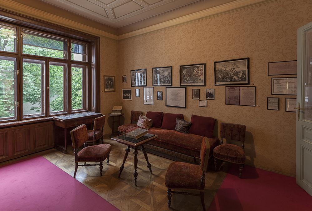 Award-Anwärter Freud Museum. Sigmund Freuds Wartezimmer in der Berggasse 19, vor der Sanierung. (Bild: Oliver Ottenschlaeger, Sigmund Freud Privatstiftung)