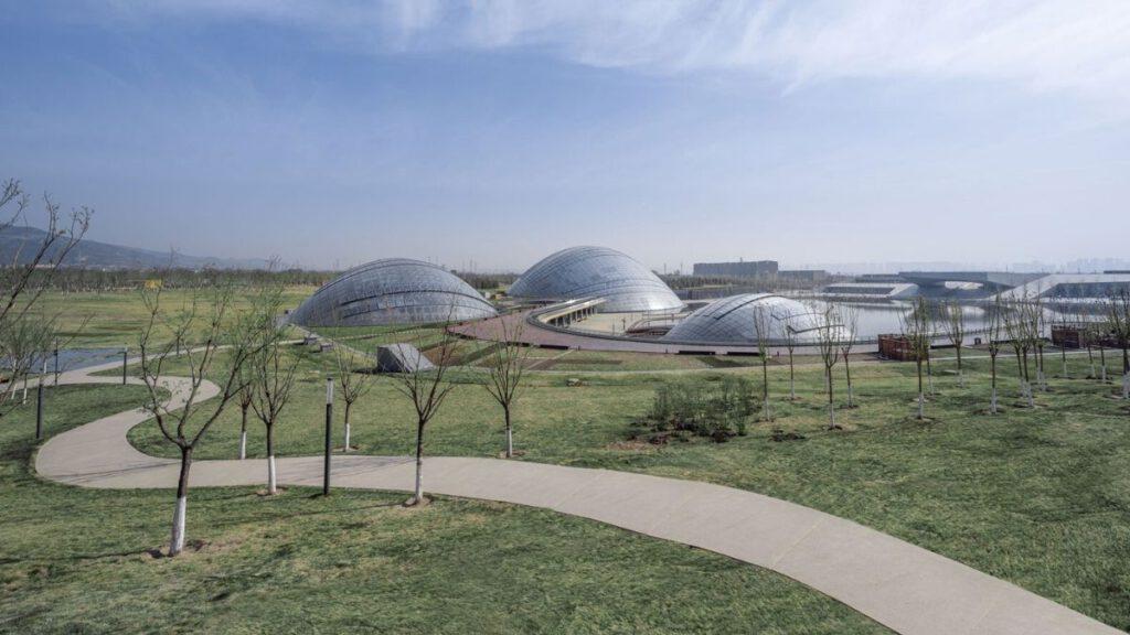 Huge timber lattice domes