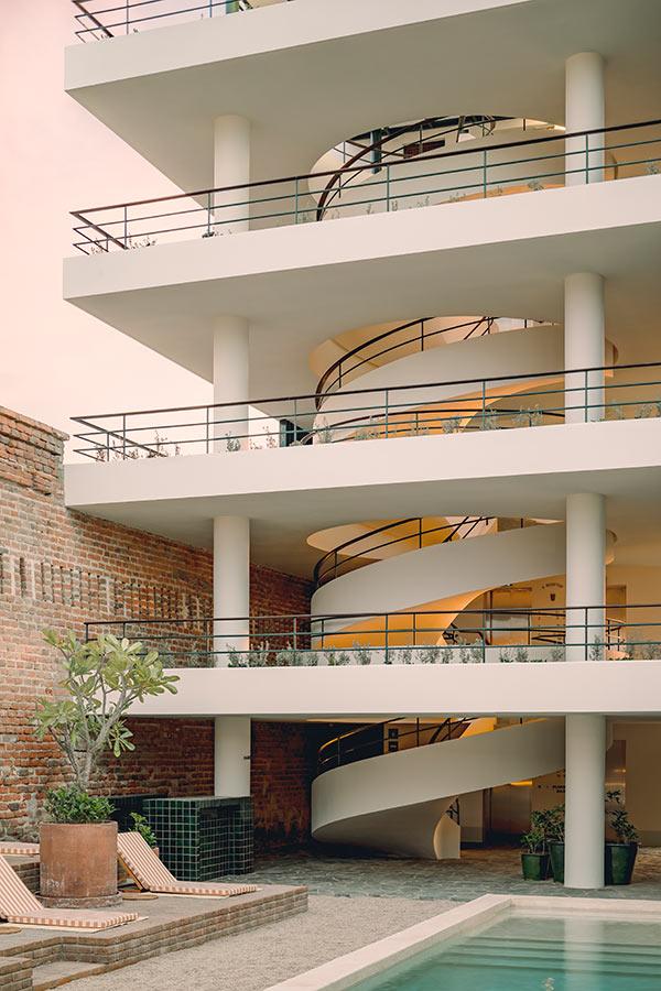 Circular staircase, Baja Club Hotel, Max von Werz