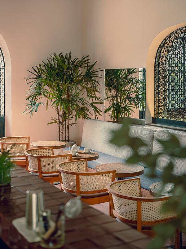 Café, Baja Club Hotel, Jaune
