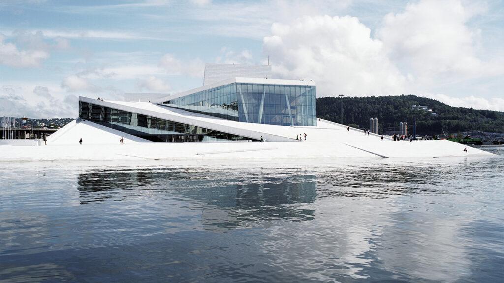 Erwiesene Expertise: Snøhettas preisgekröntes Design des Norwegian National Opera and Ballet in Oslo. (Bild: Jens Passoth)