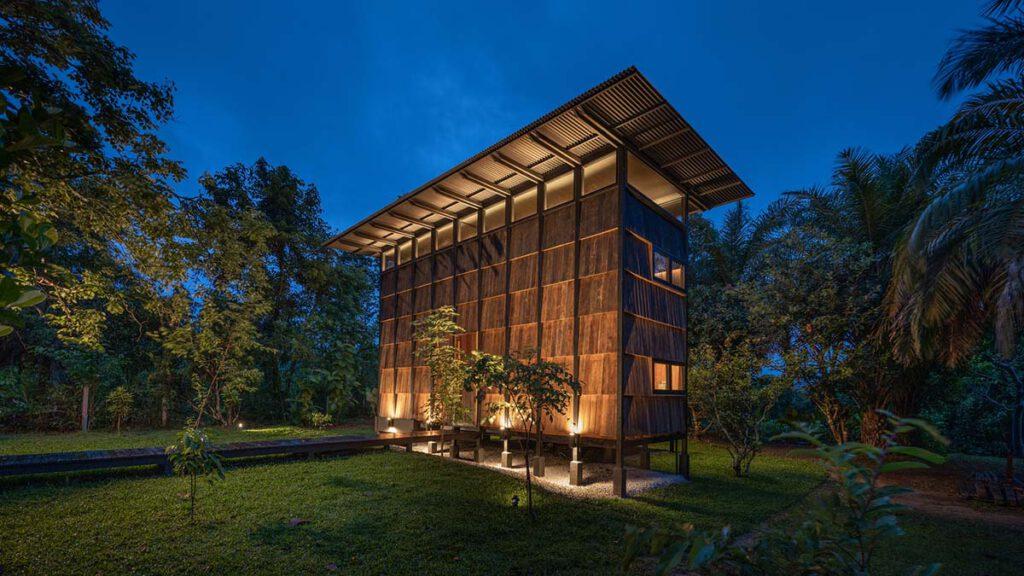 Wood and Mountain Cabin