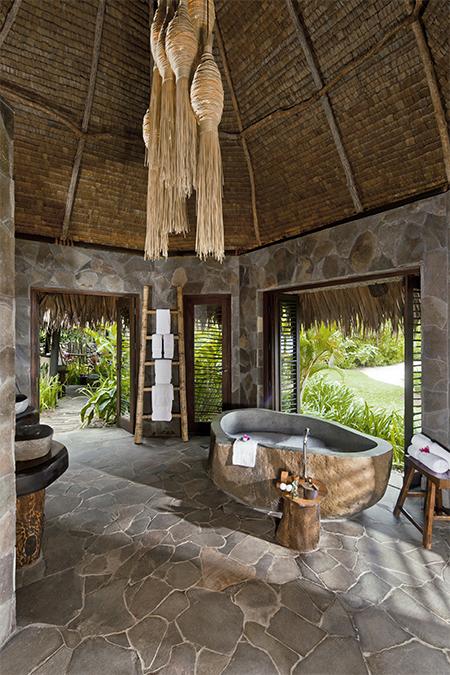 COMO Hotels und Resorts, Laucala Island: Badezimmer der „Plantation Villa“. (Bild: COMO Hotels und Resorts) 