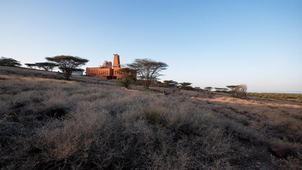 Viele großartige Projekte führten zum Pritzker-Preis für Francis Kéré: Startup Lions Campus in Kenia (2021). (Bild: Francis Kéré)