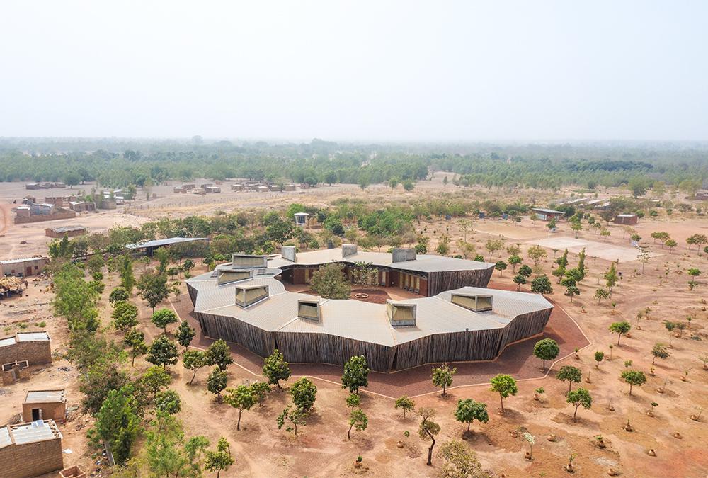 Pritzker-Preis für Francis Kéré: Lycée Schorge Secondary School in Koudougou, Burkina Faso (2016). (Bild: Francis Kéré)