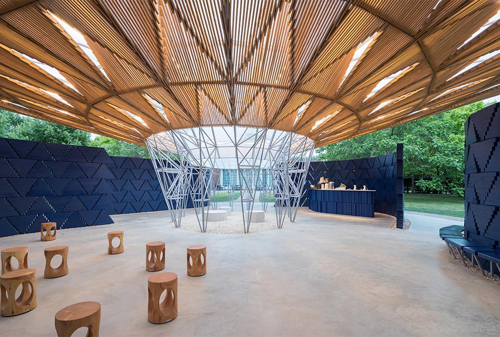 Francis Kérés Serpentine Pavilion in London (2017). (Bild: Iwan Baan)