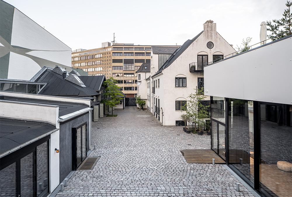 Gebäude von gestern, Design für morgen: Im Vipp Hauptquartier wurde jüngst die neue Event-Location „Vipp Garage“ eröffnet. (Bild: Rasmus Hjortshøj)