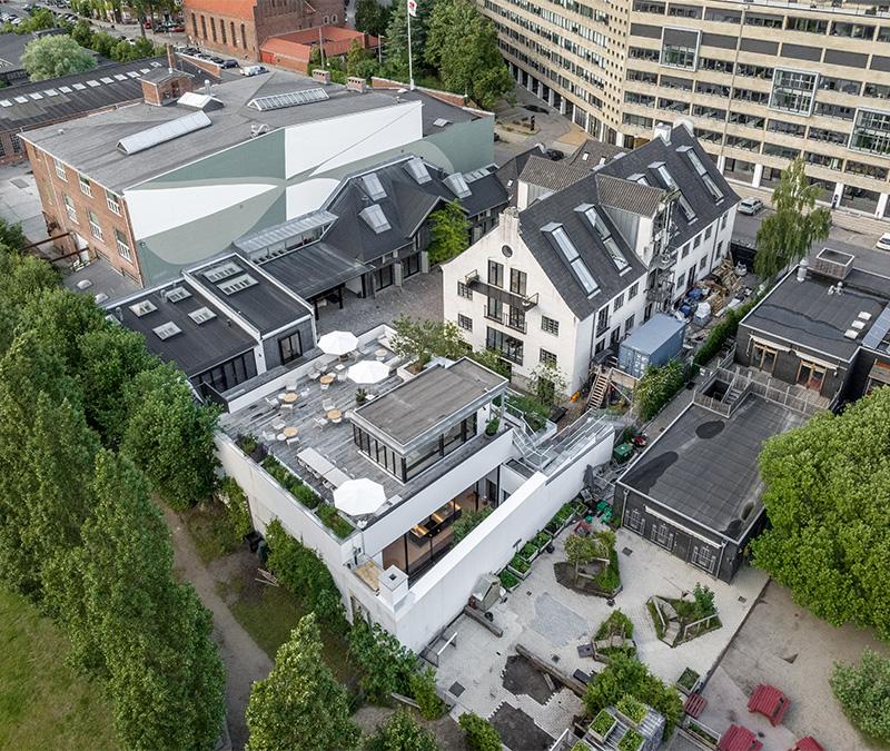 Autowerkstatt als Kultur-Hotspot. Die neue „Vipp Garage“ in Kopenhagen. (Bild: Rasmus Hjortshøj)