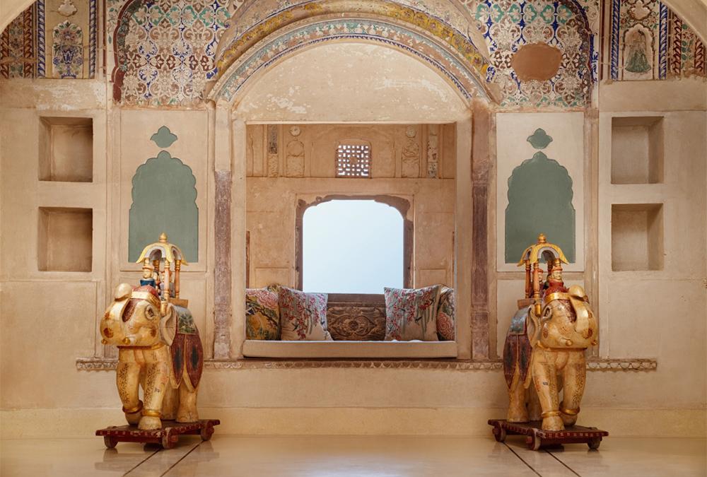 Das Spa im Zanana Mahal Palast des Six Senses Fort Barwara verwöhnt die Gäste mit speziellen Behandlungen, die Methoden aus Ost und West vereinen. (Bild: Six Senses)