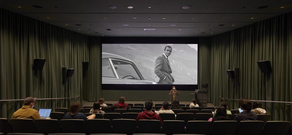 Renommierte Talenteschmiede: Wer an der Loyola Marymount „Film & Television“ studiert, hat beste Chancen auf  große Karriere – egal in welchem Arbeitsbereich. (Bild: SOM / Dave Burk)