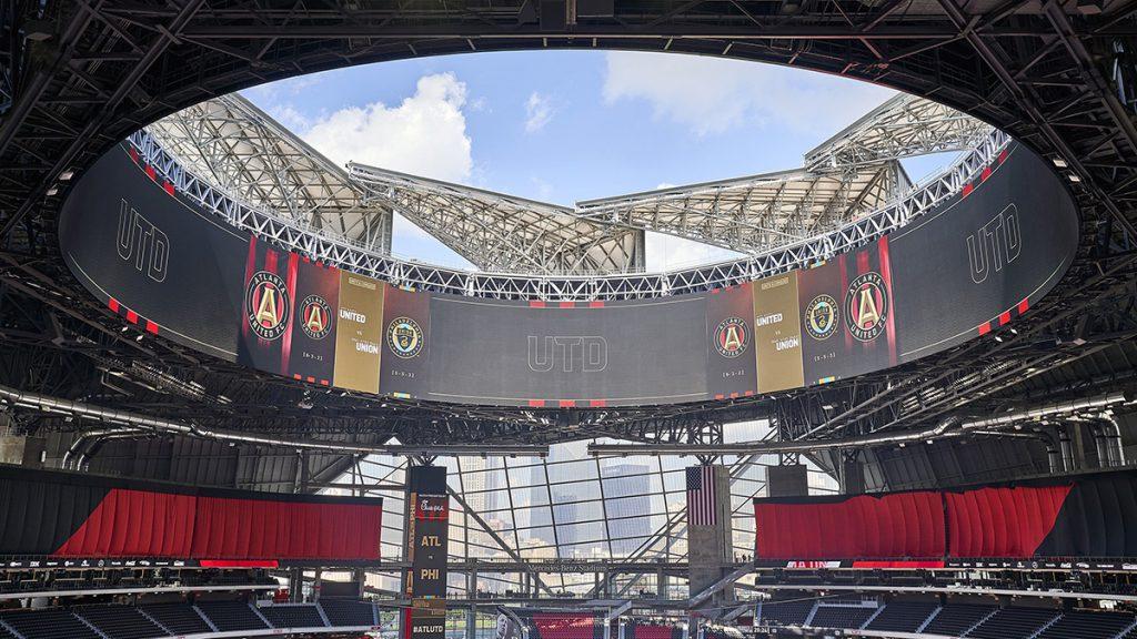 Dach des Mercedes-Benz Stadium