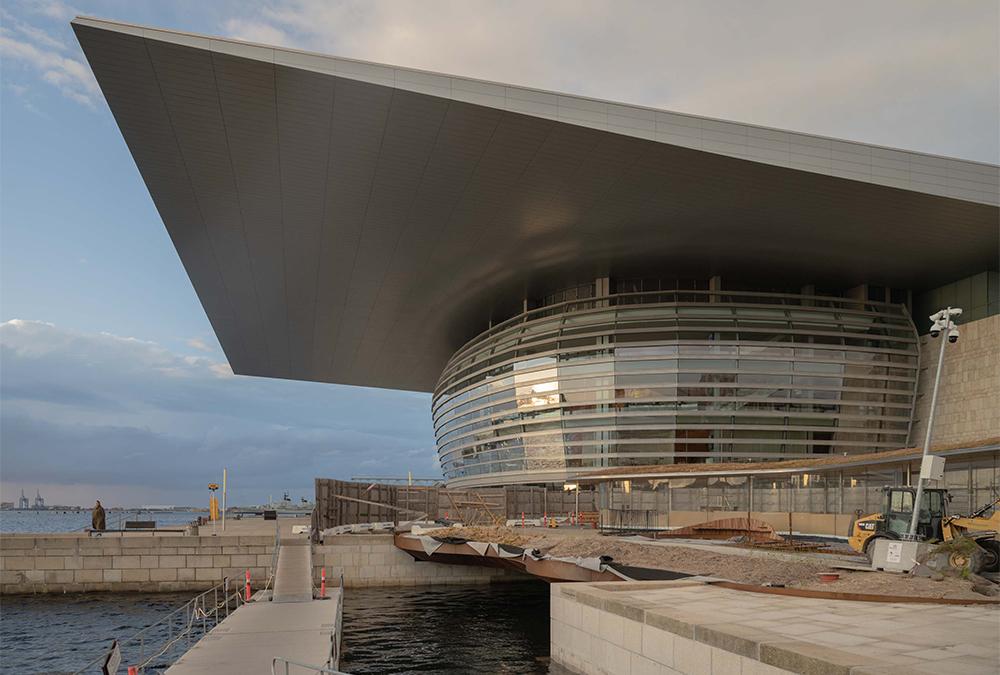 Kopenhagens Opernhaus: Von seinem Schöpfer ungeliebt, vom Publikum jedoch geliebt – und preisgekrönt. (Bild: Michael Nagl)