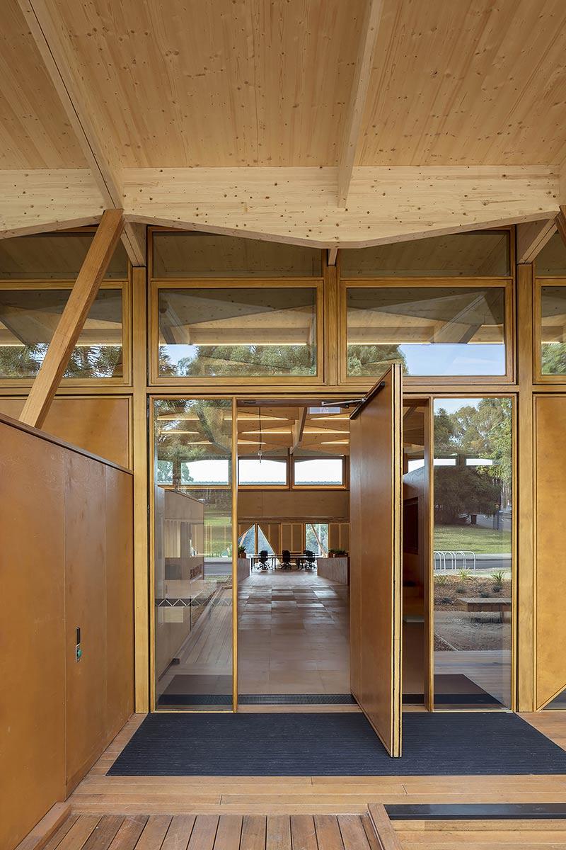 Eingang, University Incubator, Macquarie University, North Ryde, Sydney, Architectus
