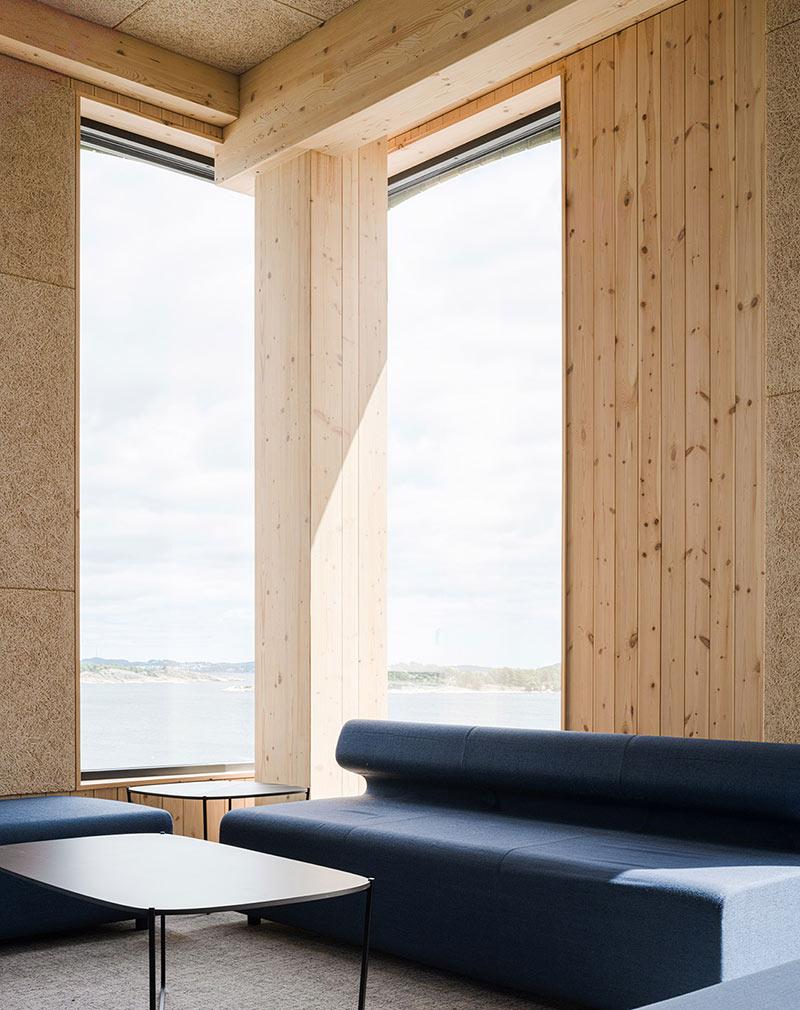 Eckfenster, Lumber 4, Oslotre, Kristiansand, Bürogebäude, Hozbau, Norwegen