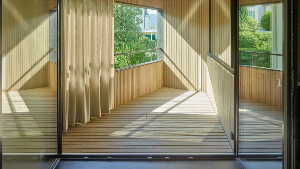 Den Nutzern stehen - wie schon im Altbau - ausreichend Grünflächen zur Verfügung. 
