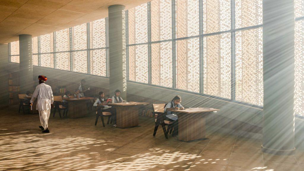 Nokha Village Community Centre; Rajasthan, Indien; Sanjay Puri Architects; Sandsteinwände; Durchbruch; Schattenspiele; Bibliothek
