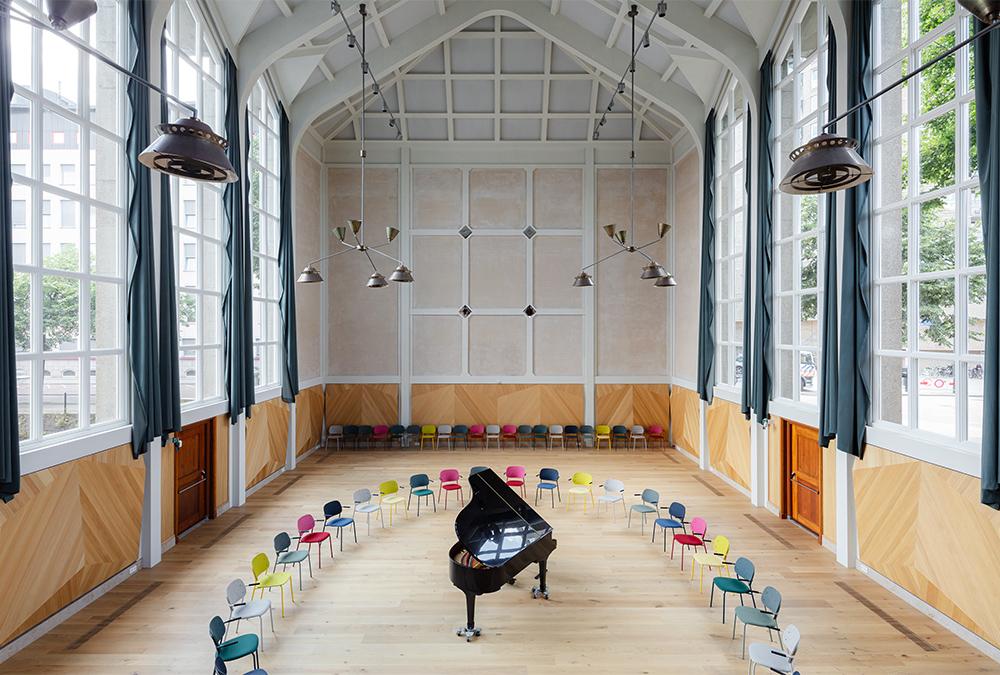 Muziekwerf: Powerhouse Company hat eine alte Kirche in ein modernes Musikzentrum verwandelt. (Bild: Sebastian van Damme)