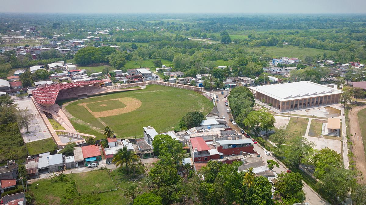 Sportzentrum und Estadio Manuel Vargas Izquierdo, Jalpa de Méndez