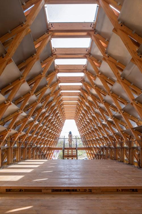 Holzbrücke, Innenansicht, LUO Studio