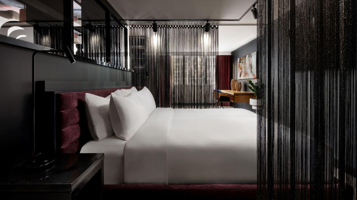 W Hotel Toronto