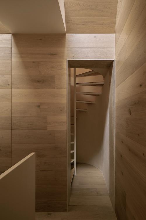 Wendeltreppe, Casa Emma