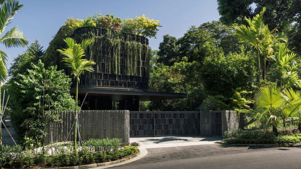 Touching Eden House