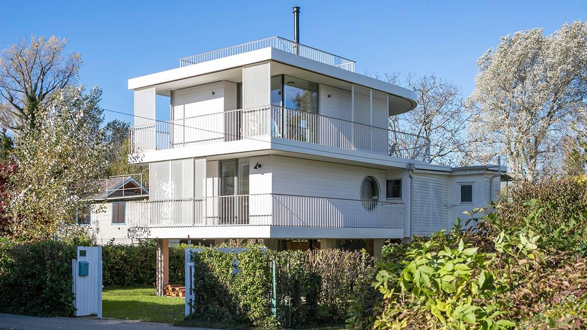 Badehütte I, Backraum Architektur, Donau-Altarm, Altenberg-Greifenstein, Holzbau, Einfamilienhaus, Bauen im Bestan